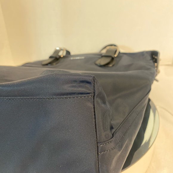 BURBERRY NYLON LEATHER SHOULDER BAG - Picture 9 of 15